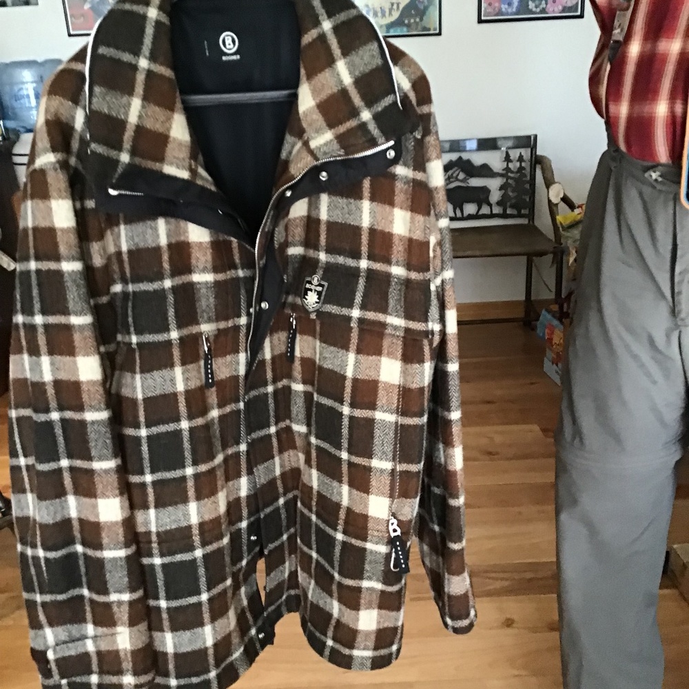 Bogner winter peacoat